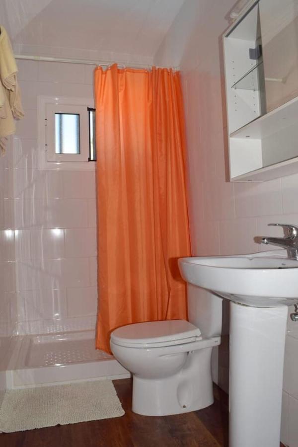 Apartamento Reni Тиас Экстерьер фото
